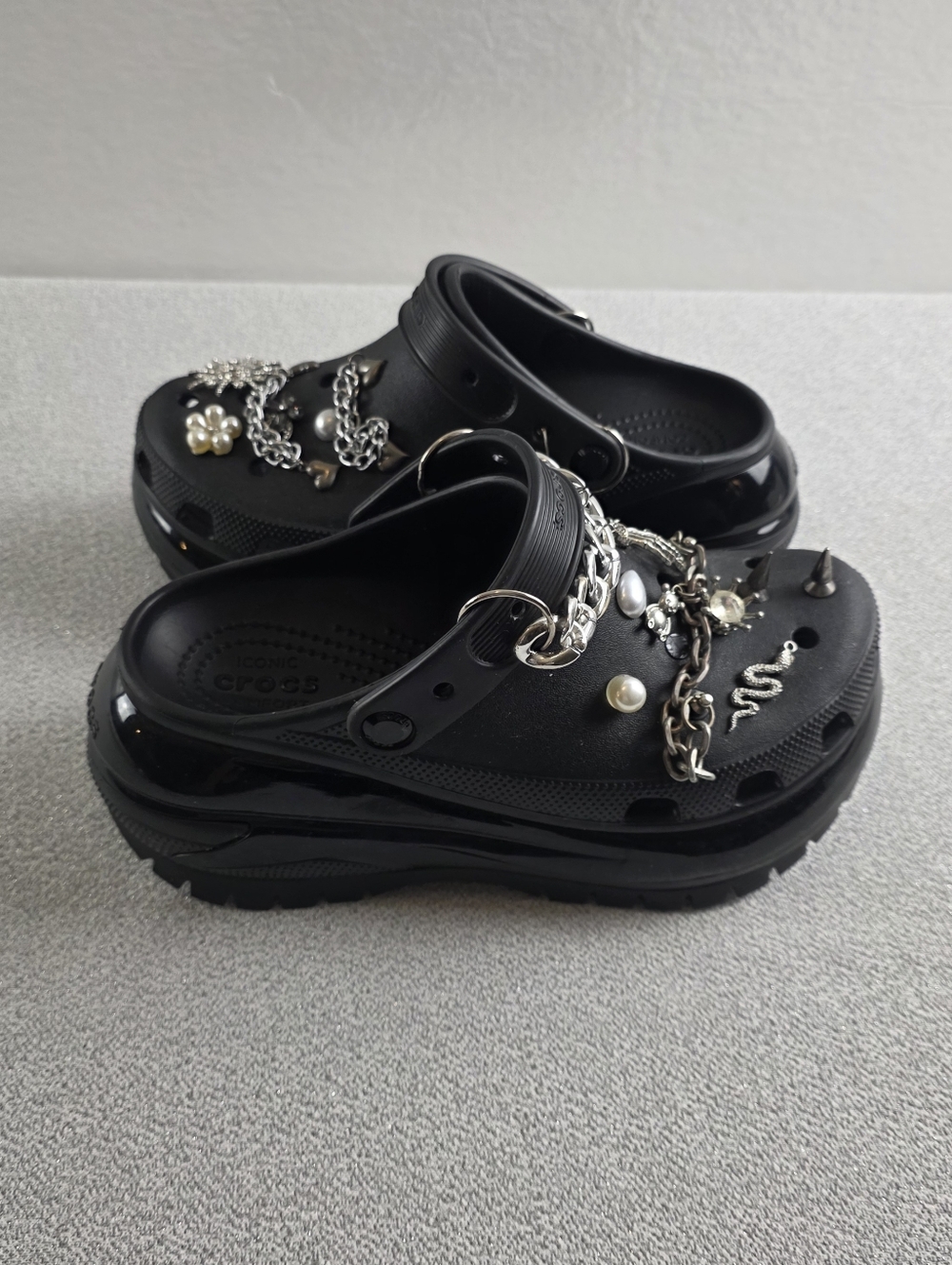 Crocs Mega Crush Custom Platform Clogs Black Wmn's 9 Goth Punk Spikes
